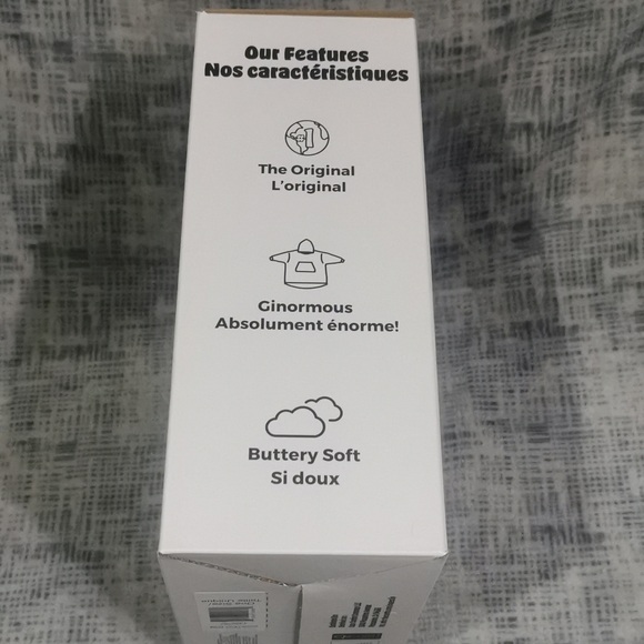 The Comfy Original Luxurious Sherpa Lined Wearable Blanket Charcoal NWT NEW - Picture 6 of 13